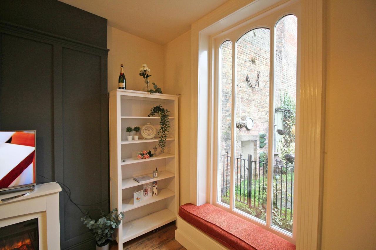 Unique Cambridgeshire Home Full Of Character Ели Екстериор снимка